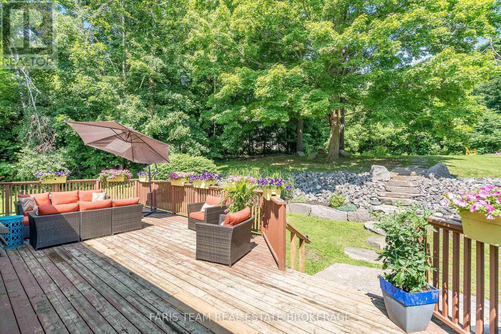 Photo 8 of 1116 Everton Road, Midland ON