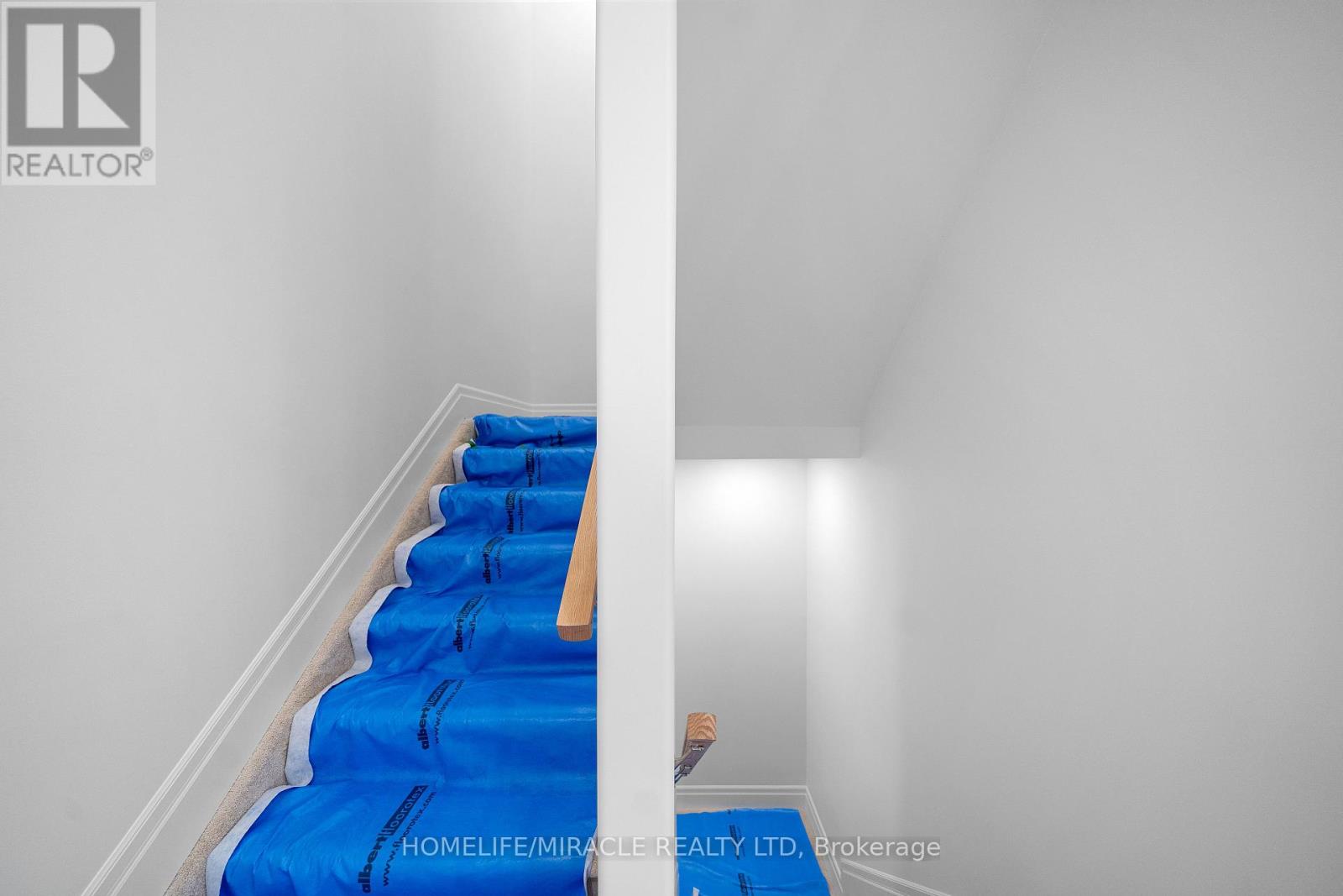 Photo 17 of 93 Buchanan Avenue, Prince Edward County ON
