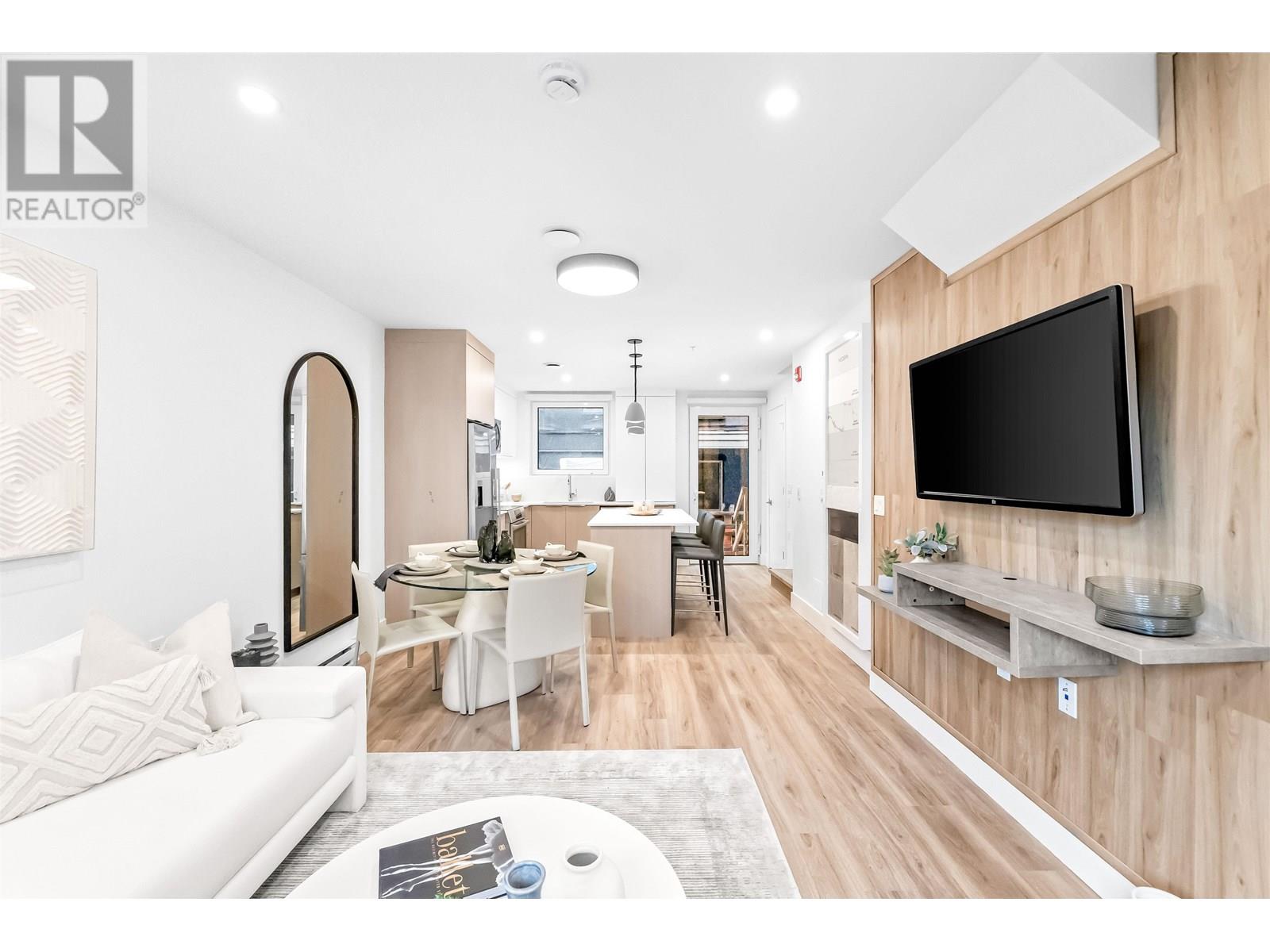308 2250 E 1ST AVENUE, Vancouver