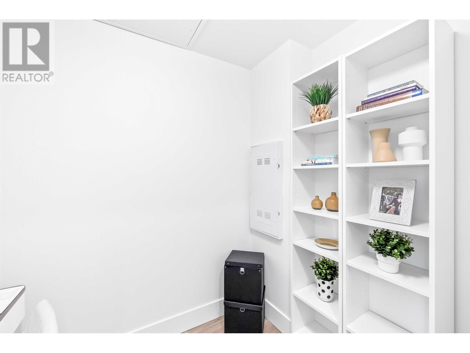 308 2250 E 1ST AVENUE, Vancouver
