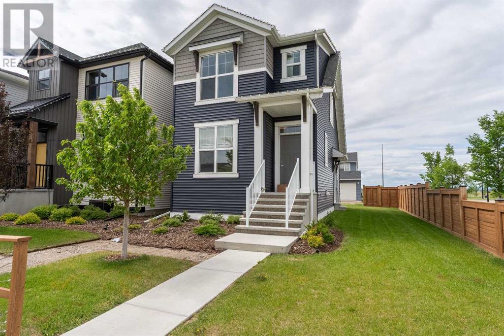 Photo 1 of 121 Hotchkiss Way Se, Calgary AB