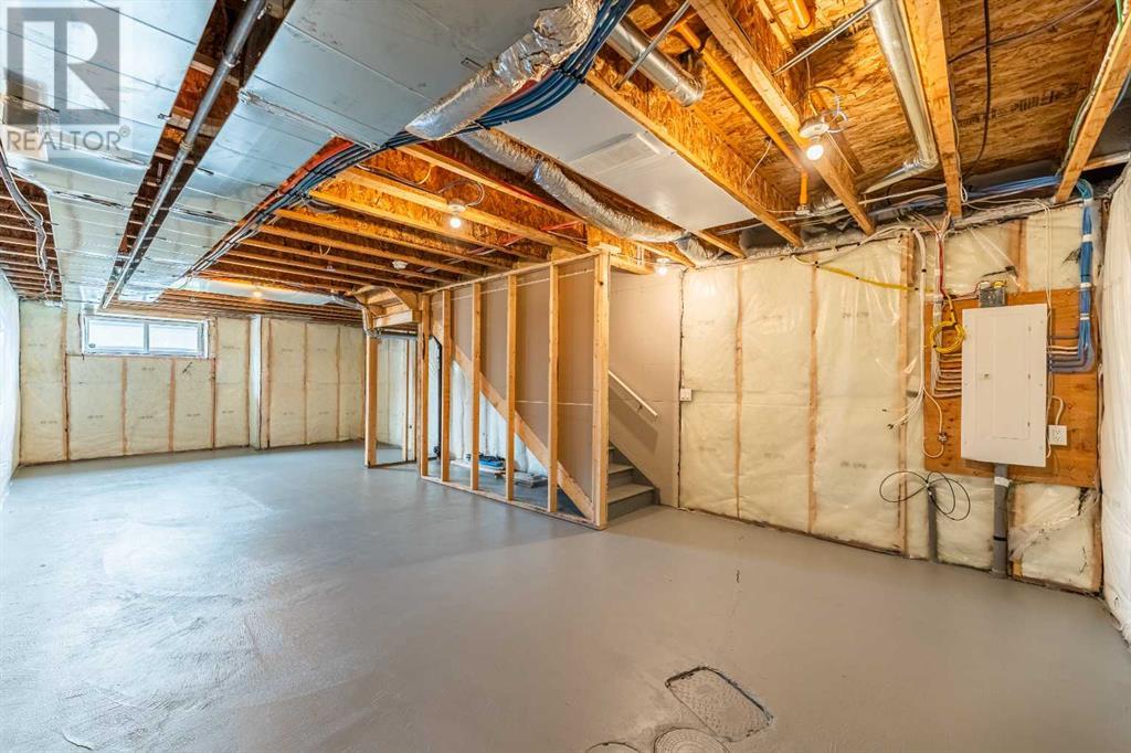 Photo 33 of 121 Hotchkiss Way Se, Calgary AB