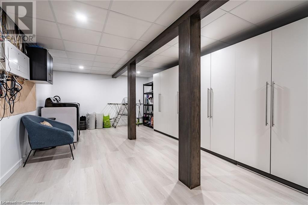 Photo 10 of 4006 Queen Street, Nanticoke ON