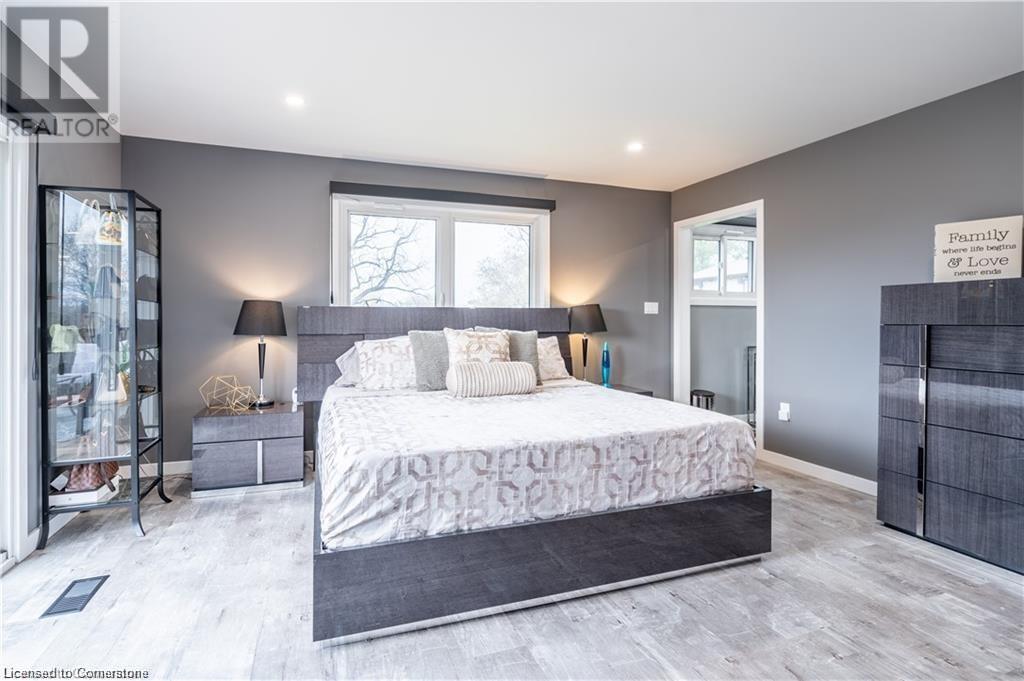 Photo 23 of 4006 Queen Street, Nanticoke ON