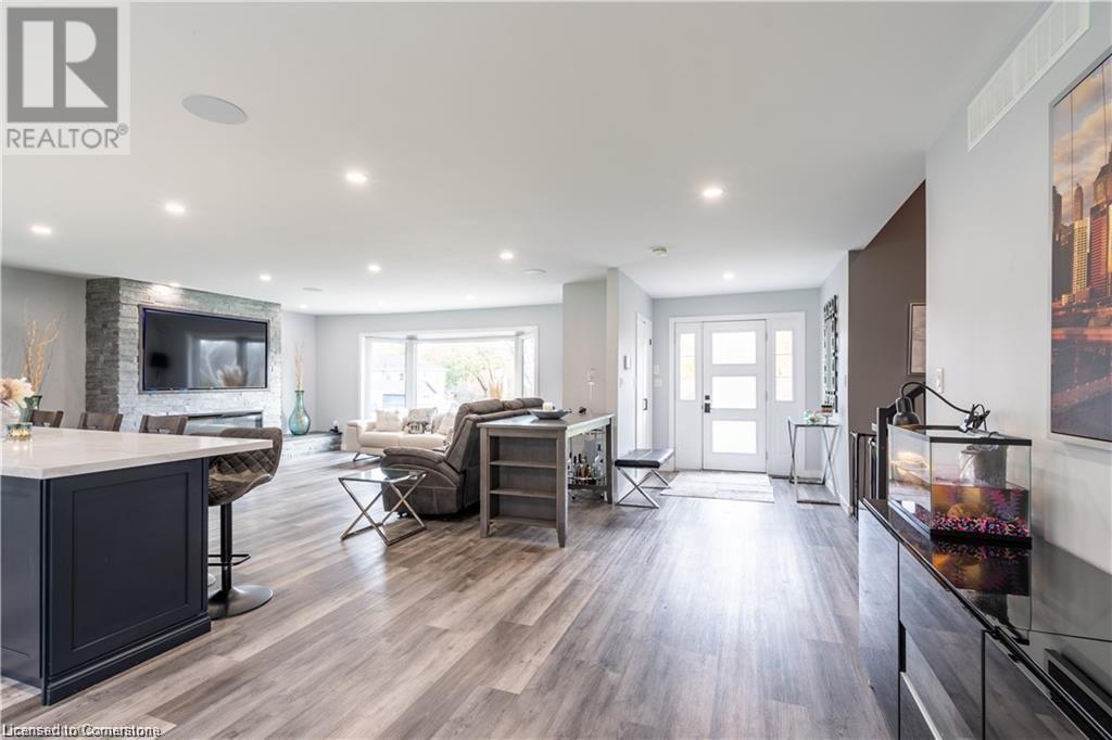 Photo 25 of 4006 Queen Street, Nanticoke ON
