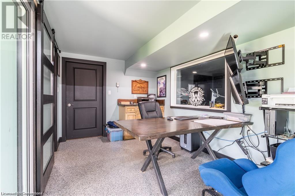 Photo 35 of 4006 Queen Street, Nanticoke ON