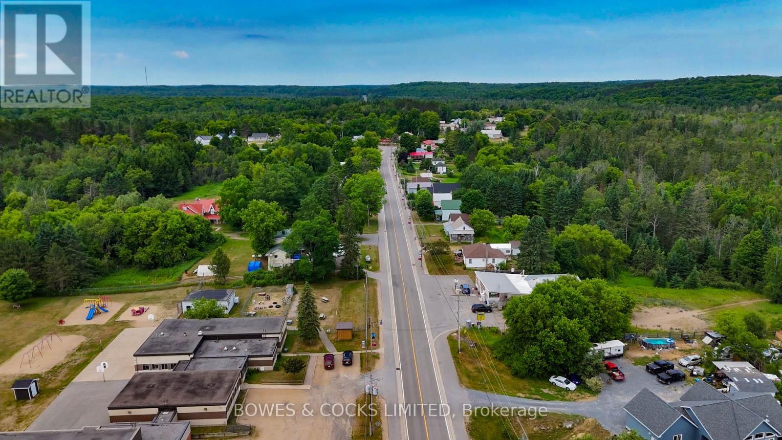 Photo 5 of 5635 Highway 620, Wollaston ON