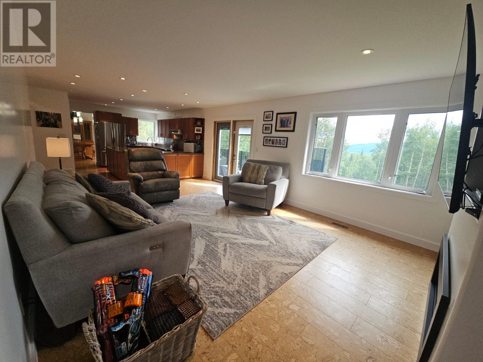 5309 Hillside Avenue NW, Chetwynd