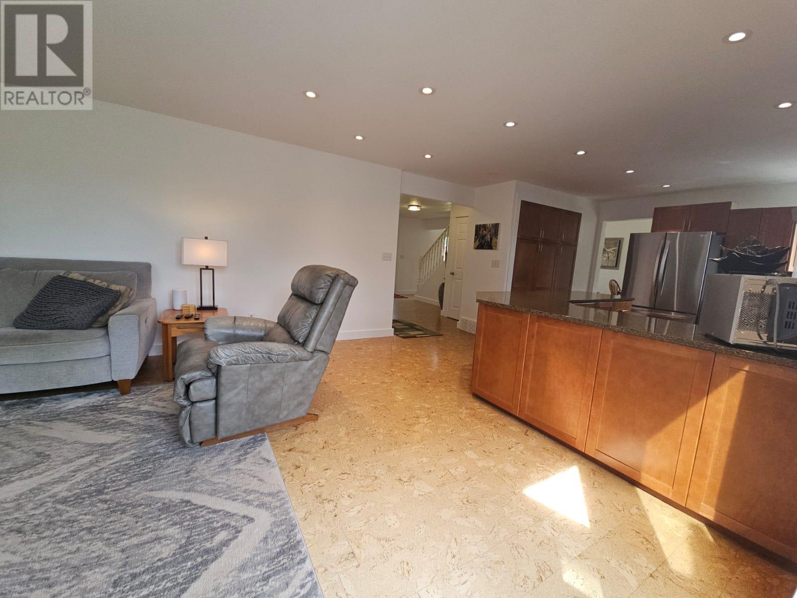 5309 Hillside Avenue NW, Chetwynd