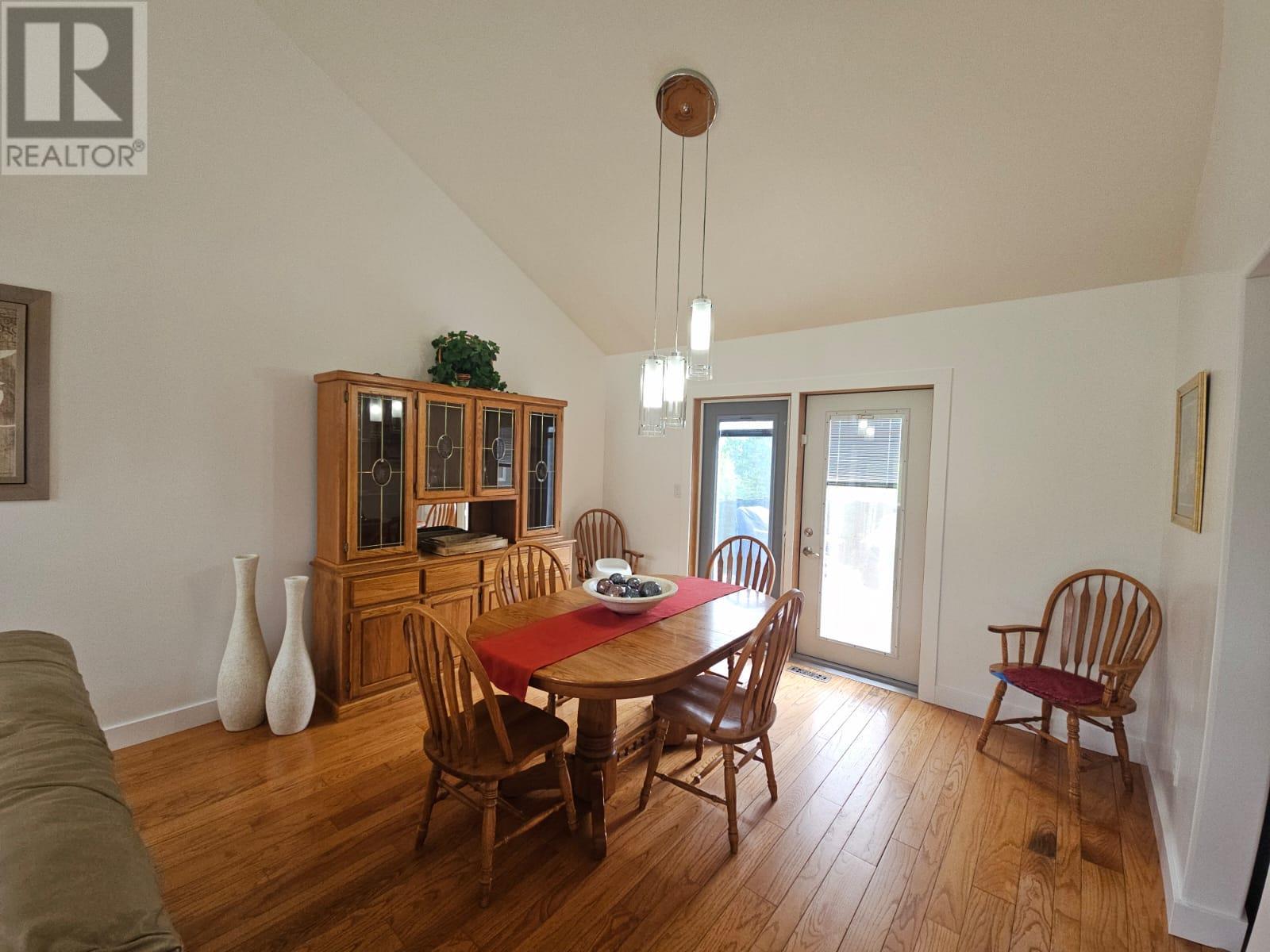 5309 Hillside Avenue NW, Chetwynd