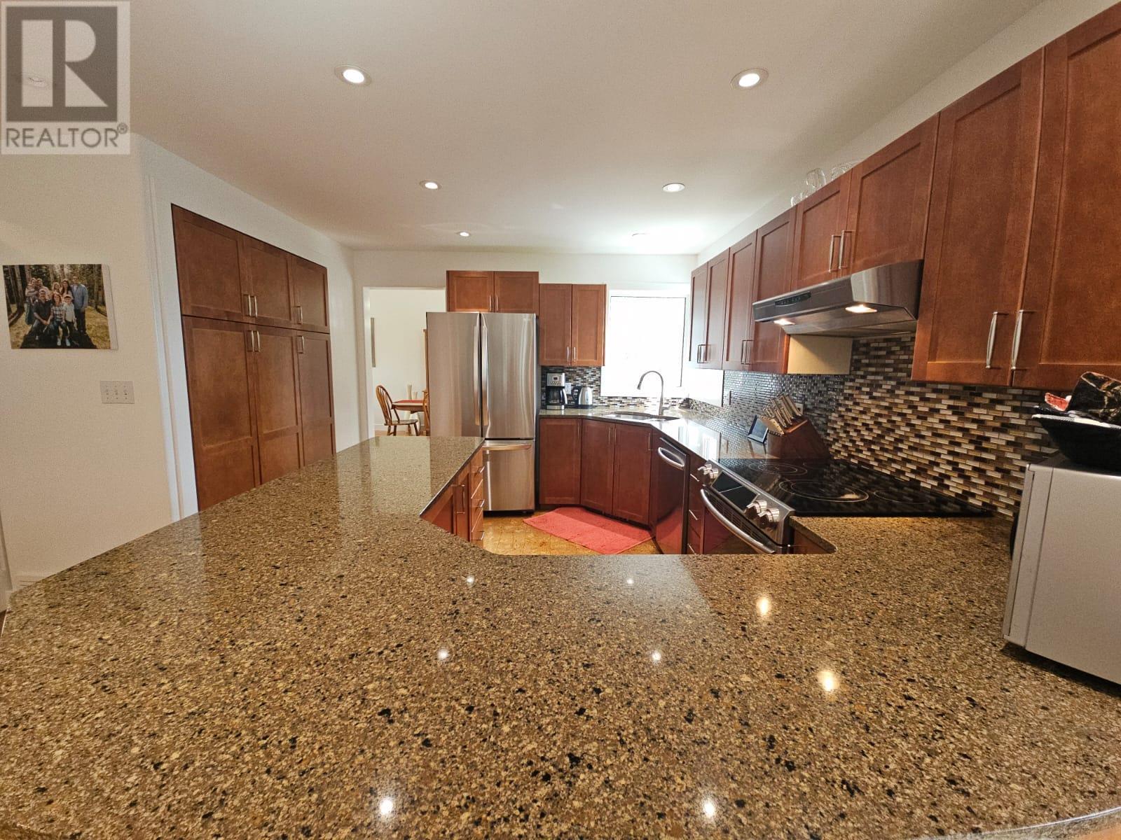 5309 Hillside Avenue NW, Chetwynd