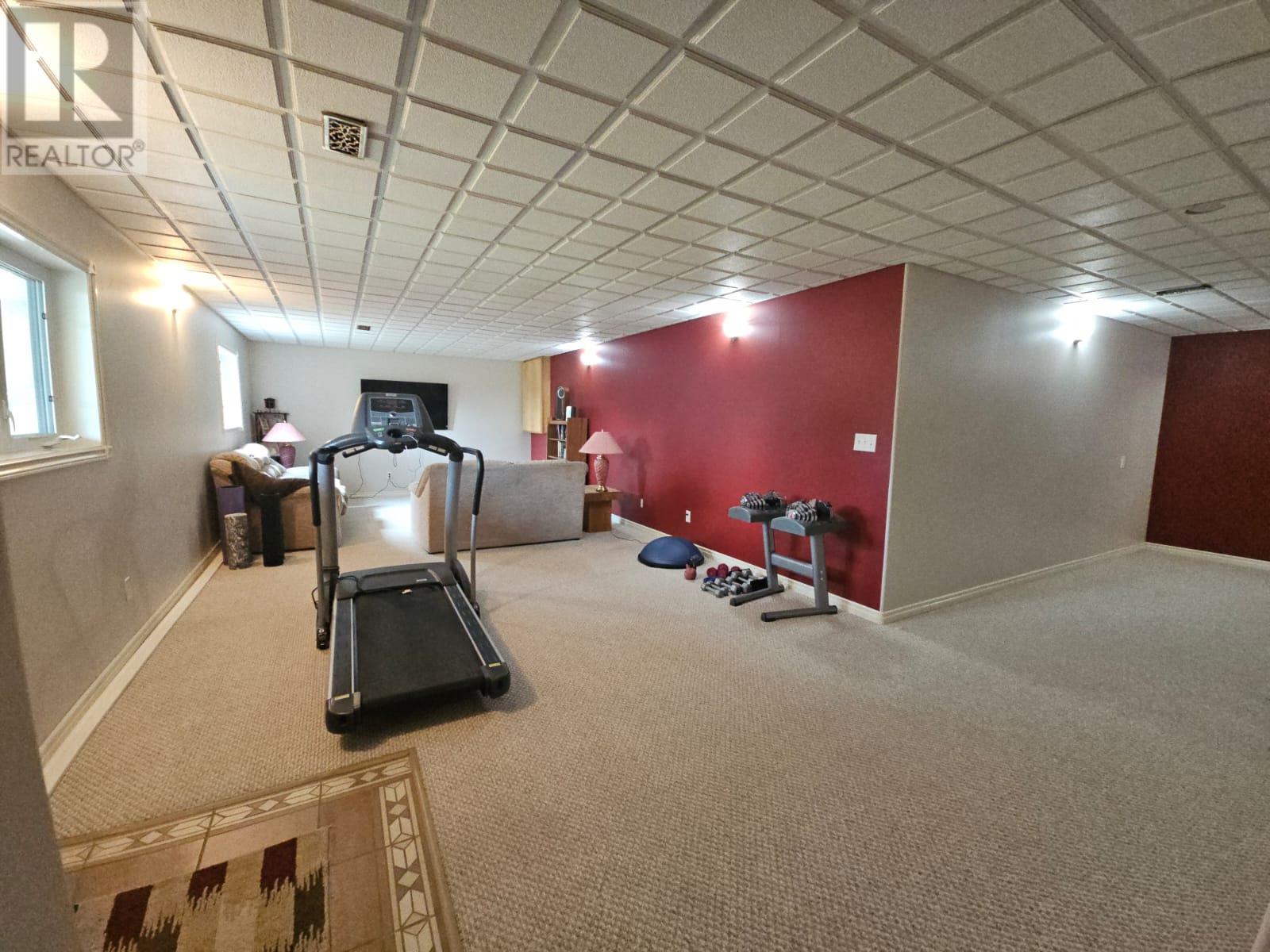 5309 Hillside Avenue NW, Chetwynd