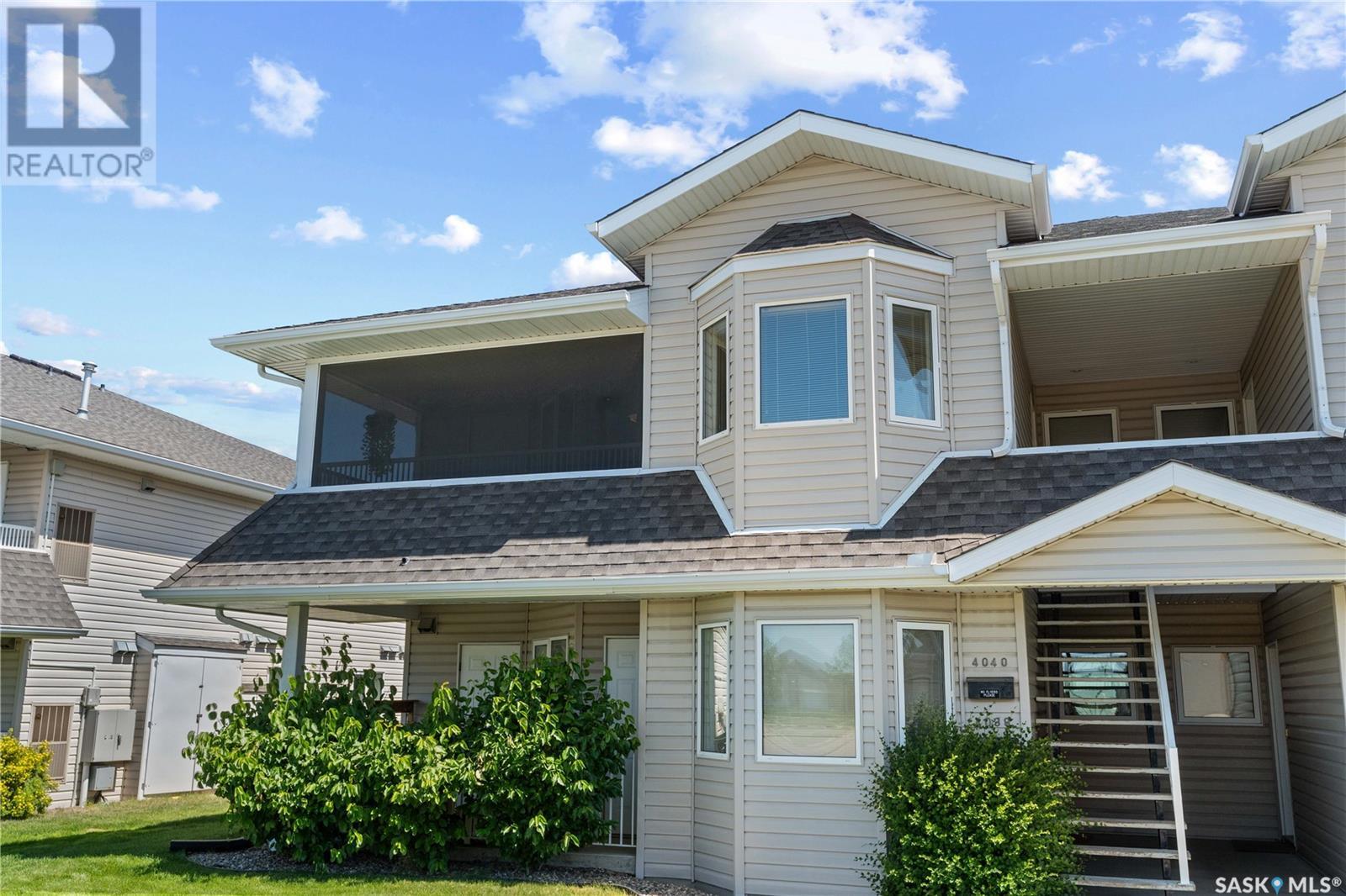 Single Family House Low rise for Sale in  Buckingham DRIVE E Regina 