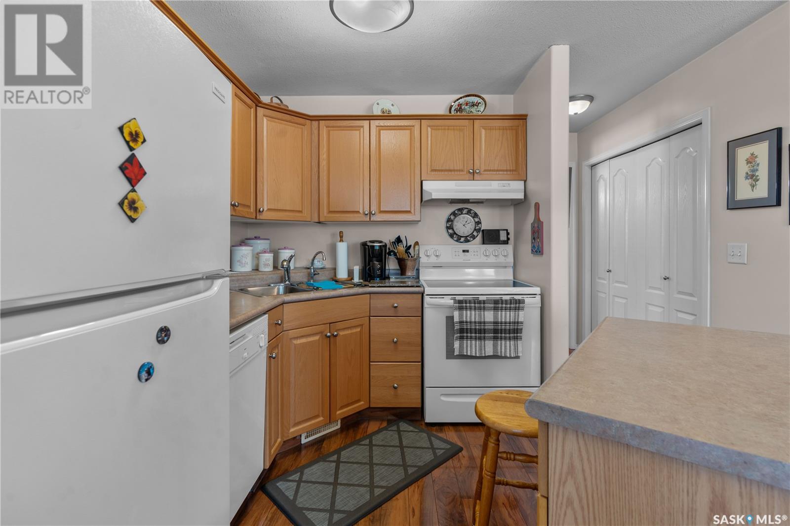 Single Family House Low rise for Sale in  Buckingham DRIVE E Regina 