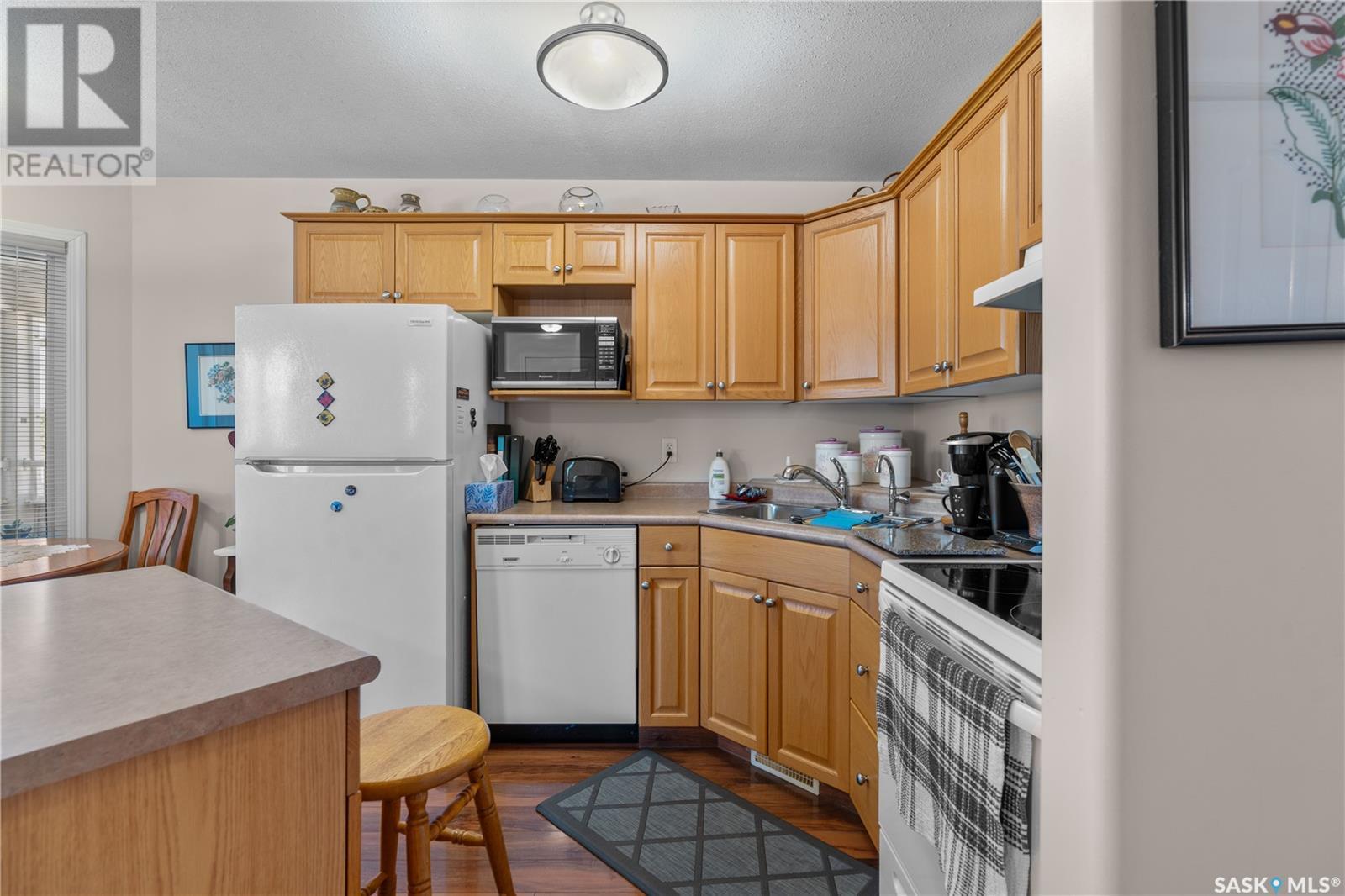 Single Family House Low rise for Sale in  Buckingham DRIVE E Regina 