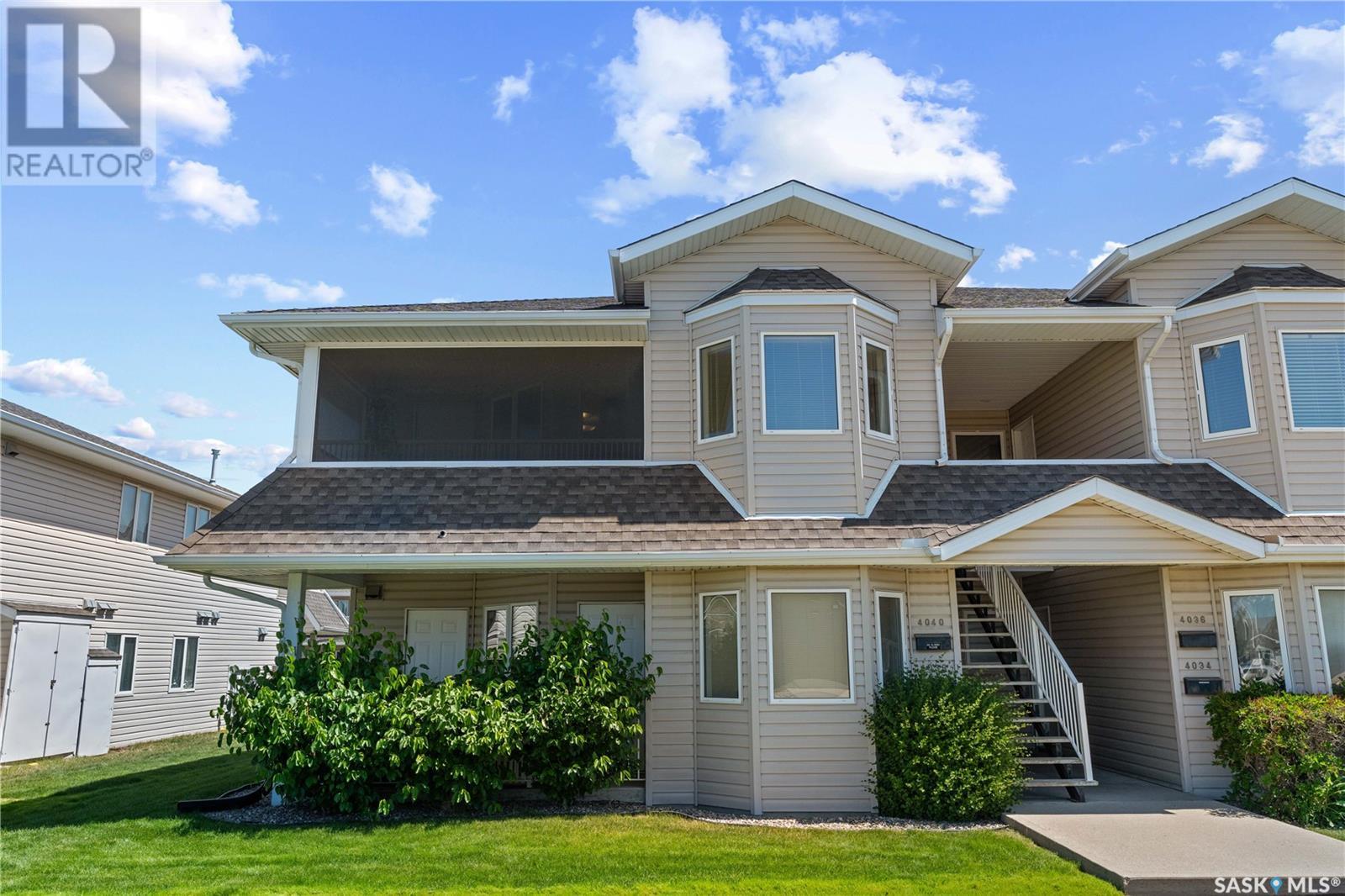 Single Family House Low rise for Sale in  Buckingham DRIVE E Regina 