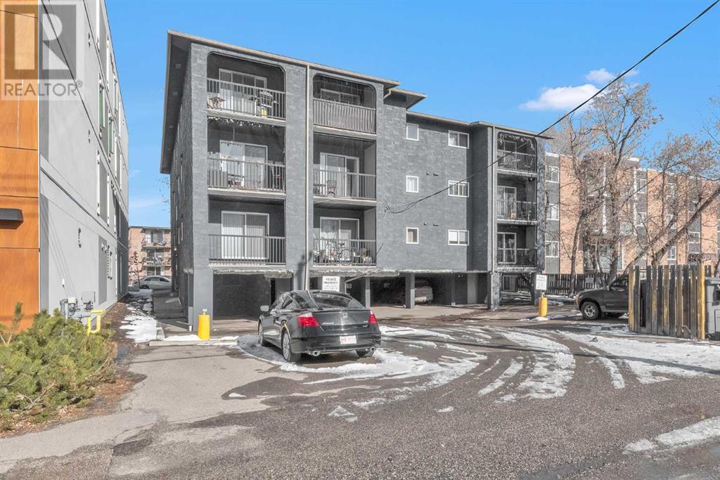 Single Family House for Sale in    Avenue NW Sunnyside Calgary 