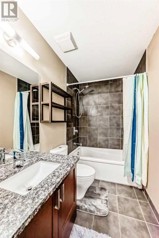 Single Family House for Sale in    Street NE Highland Park Calgary 