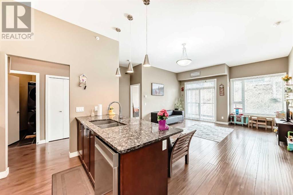 Single Family House for Sale in    Street NE Highland Park Calgary 