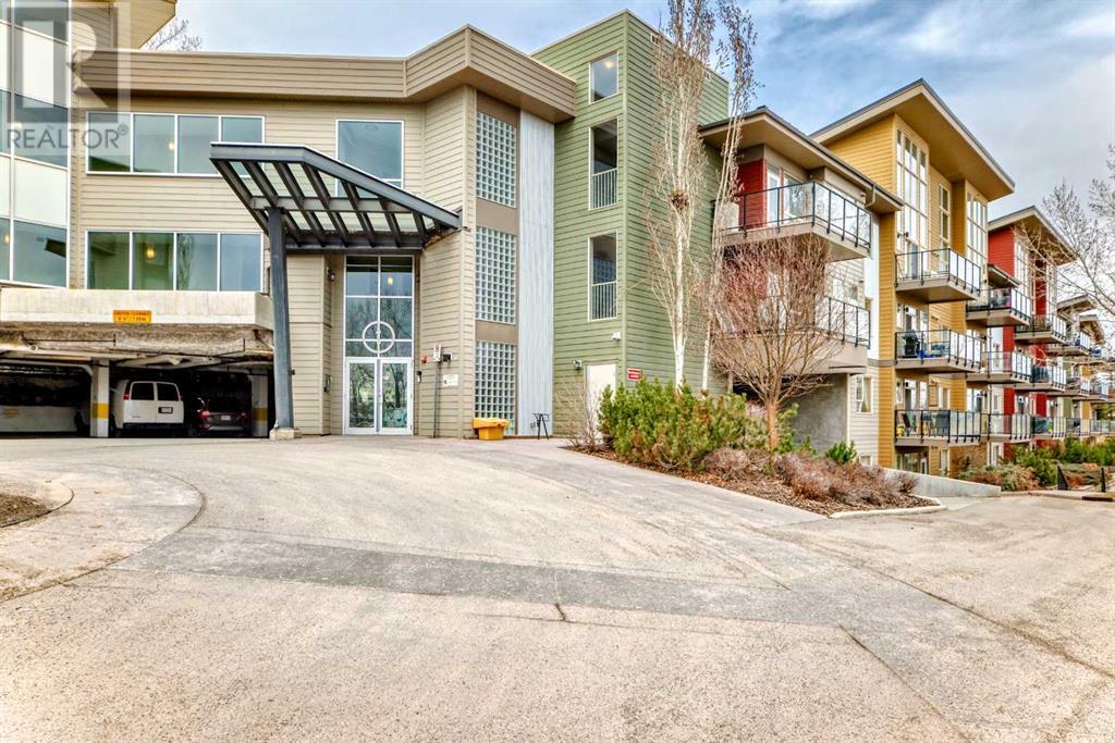 Single Family House for Sale in    Street NE Highland Park Calgary 
