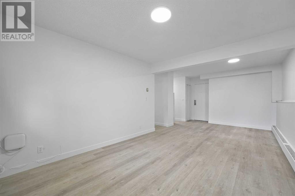 Single Family House for Sale in C  Dalton Drive NW Dalhousie Calgary 