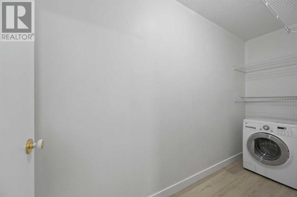 Single Family House for Sale in C  Dalton Drive NW Dalhousie Calgary 
