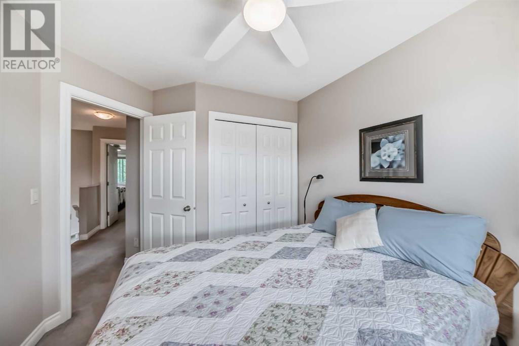 Single Family House 4 Level for Sale in  Dover Mews SE Dover Calgary 