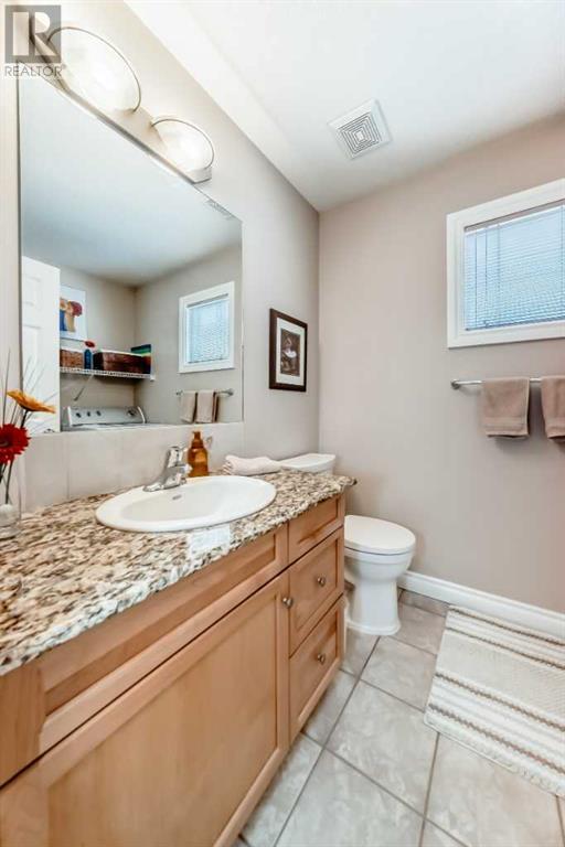 Single Family House 4 Level for Sale in  Dover Mews SE Dover Calgary 