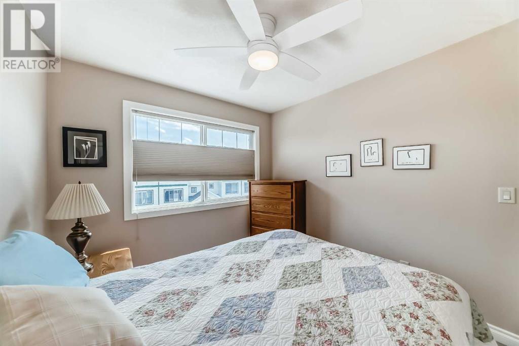 Single Family House 4 Level for Sale in  Dover Mews SE Dover Calgary 