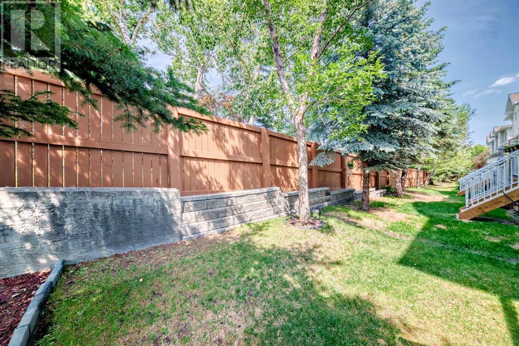 Single Family House 4 Level for Sale in  Dover Mews SE Dover Calgary 