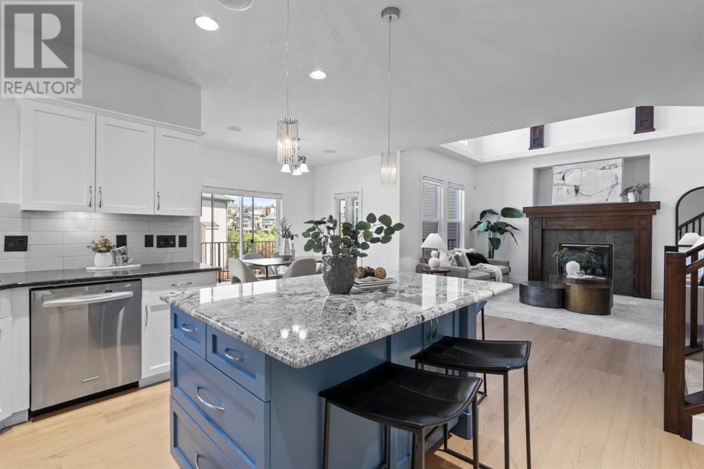 Single Family House for Sale in  Val Gardena Court SW Springbank Hill Calgary 