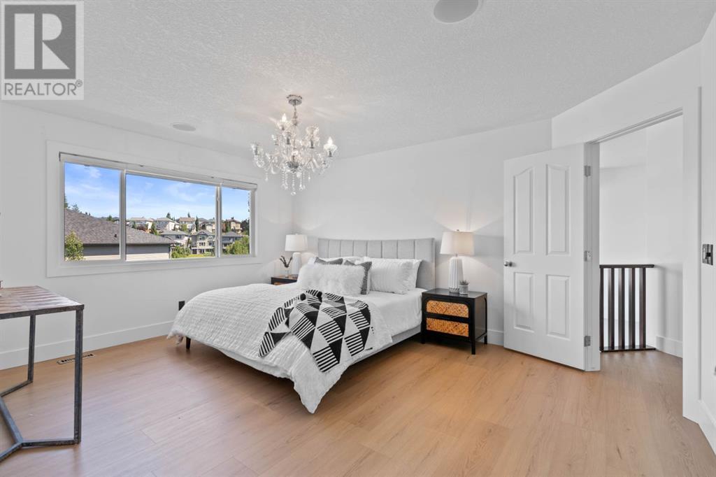 Single Family House for Sale in  Val Gardena Court SW Springbank Hill Calgary 
