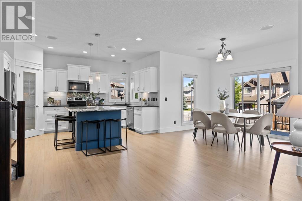Single Family House for Sale in  Val Gardena Court SW Springbank Hill Calgary 