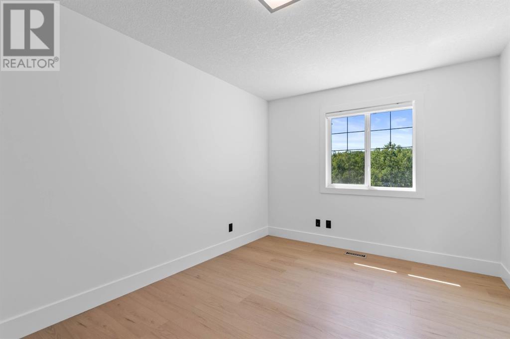 Single Family House for Sale in  Val Gardena Court SW Springbank Hill Calgary 