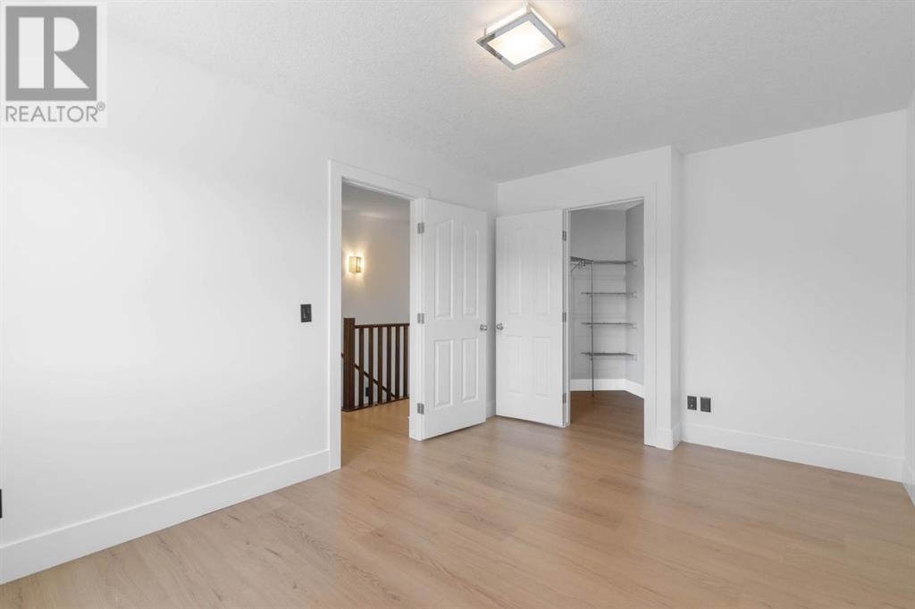 Single Family House for Sale in  Val Gardena Court SW Springbank Hill Calgary 