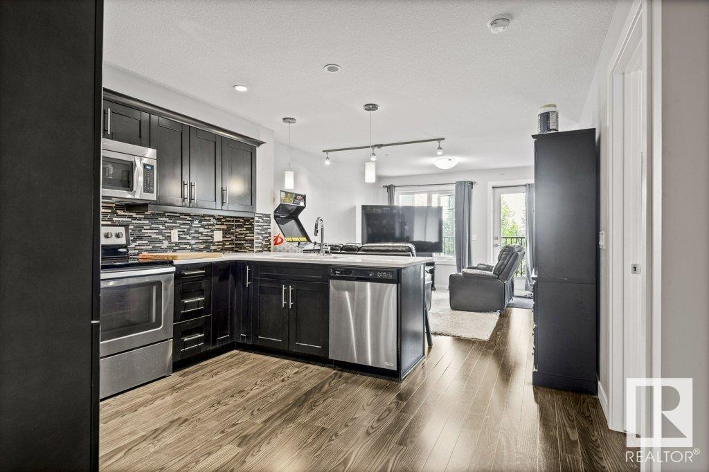 Photo 2 of 206 1031 173 St Sw, Edmonton AB