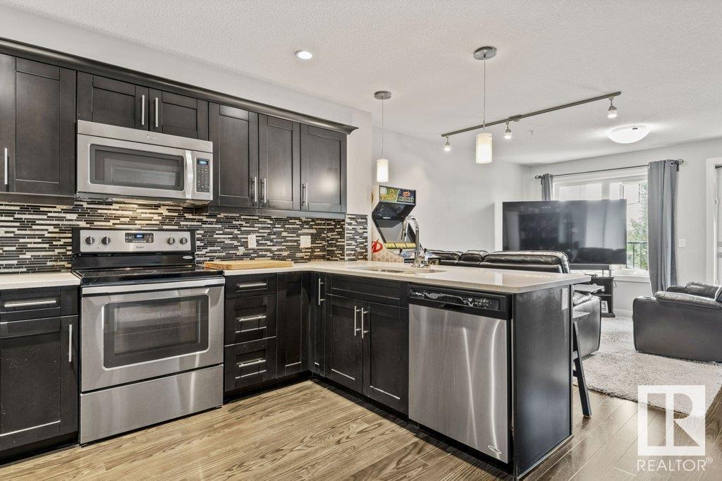 Photo 3 of 206 1031 173 St Sw, Edmonton AB