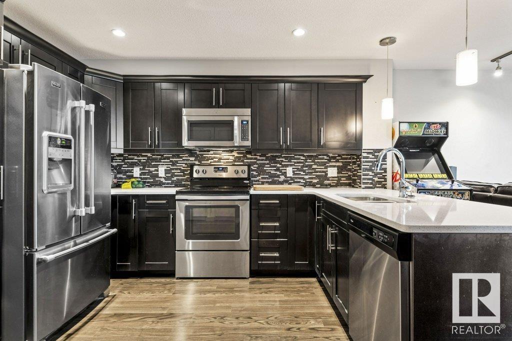 Photo 4 of 206 1031 173 St Sw, Edmonton AB