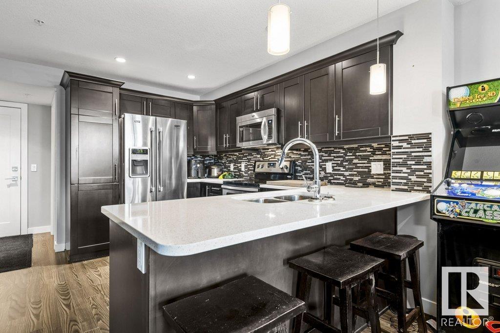 Photo 5 of 206 1031 173 St Sw, Edmonton AB
