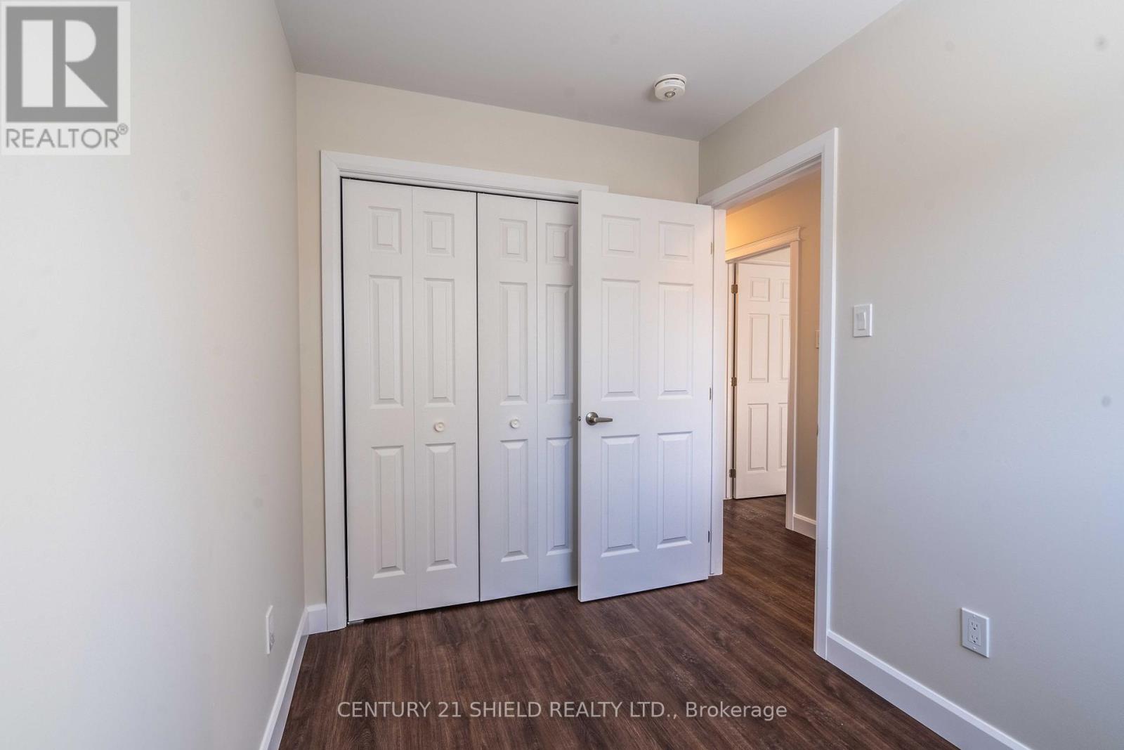 Photo 11 of 301 Kooiman Avenue, Cornwall ON