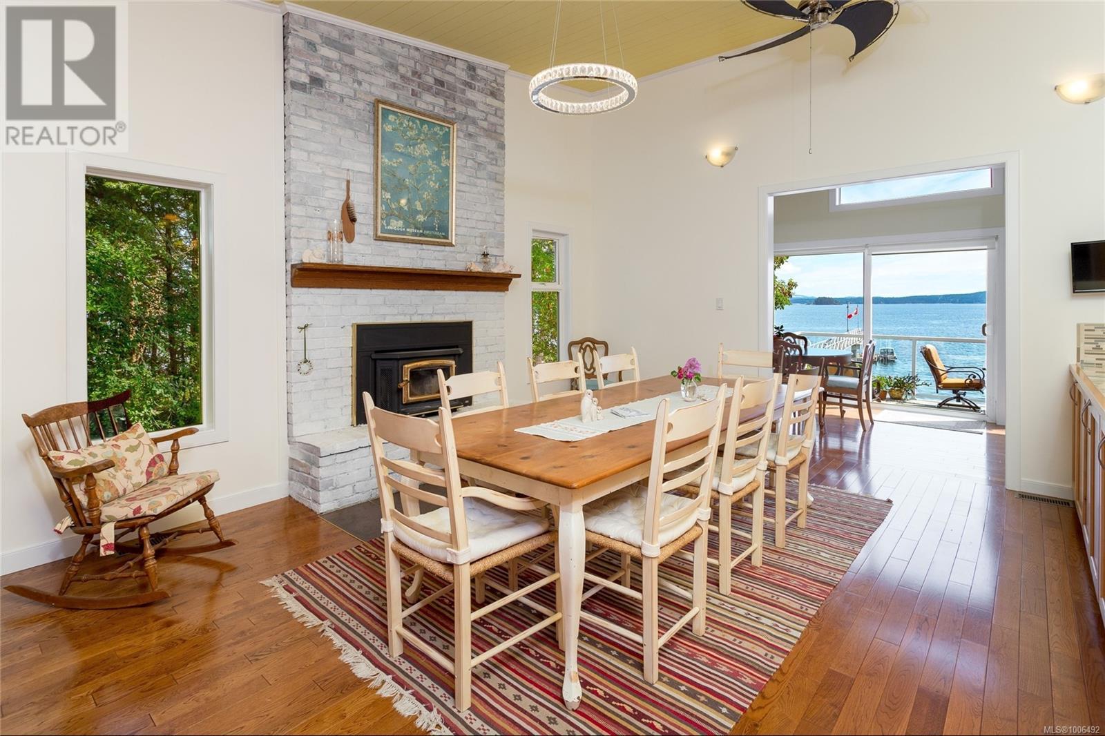  73 McKenzie Crescent, Piers Island