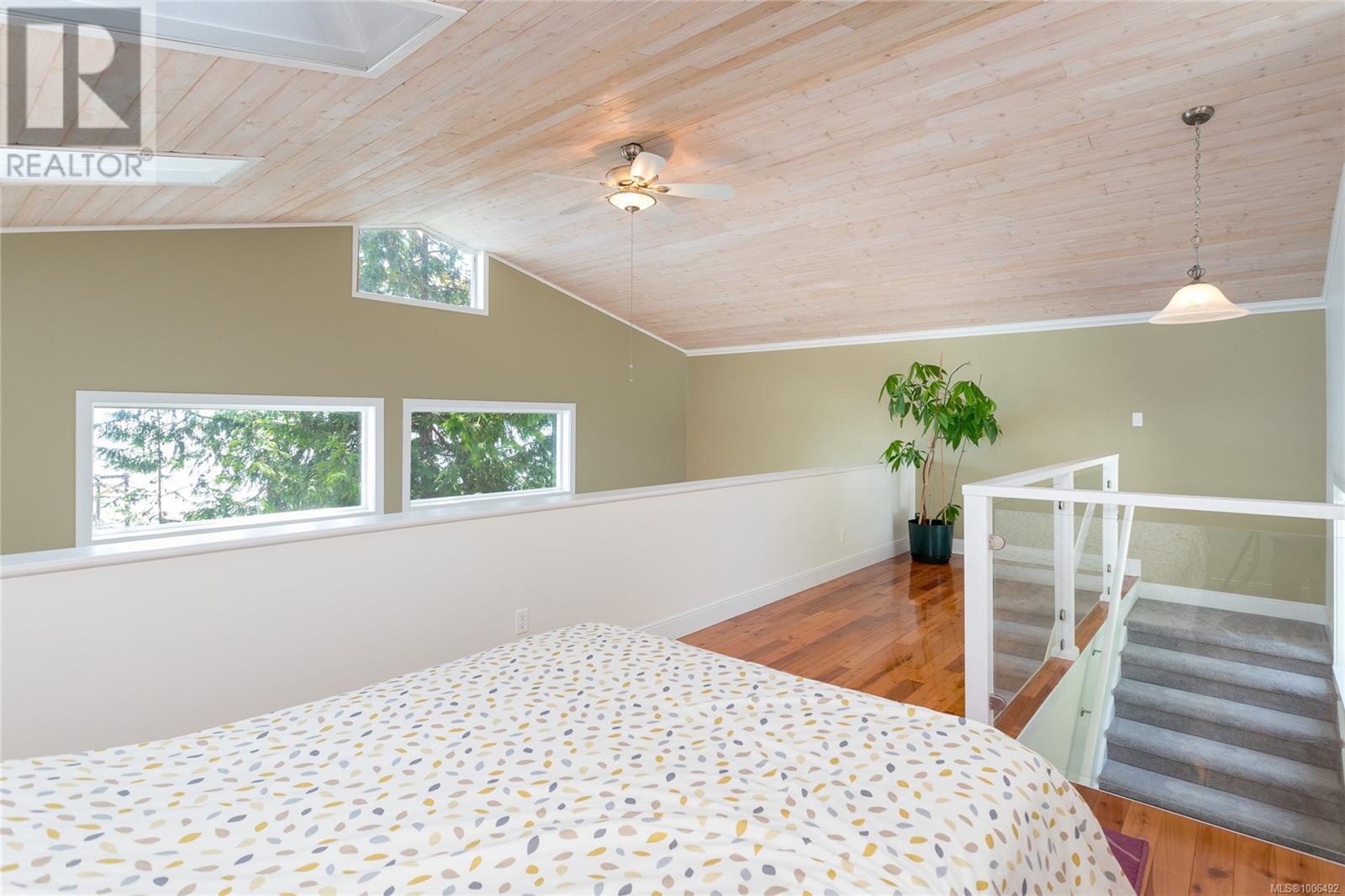  73 McKenzie Crescent, Piers Island