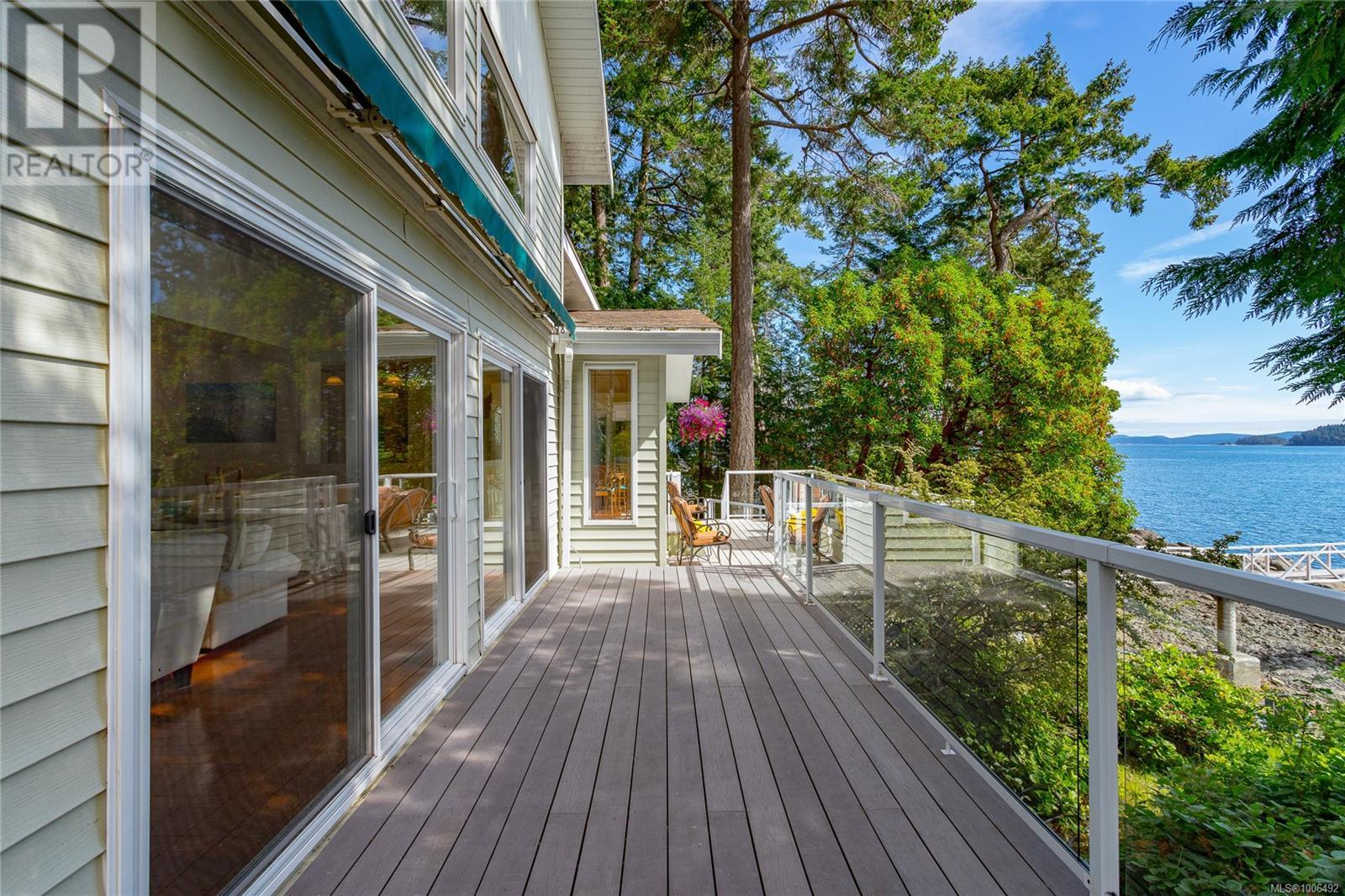  73 McKenzie Crescent, Piers Island