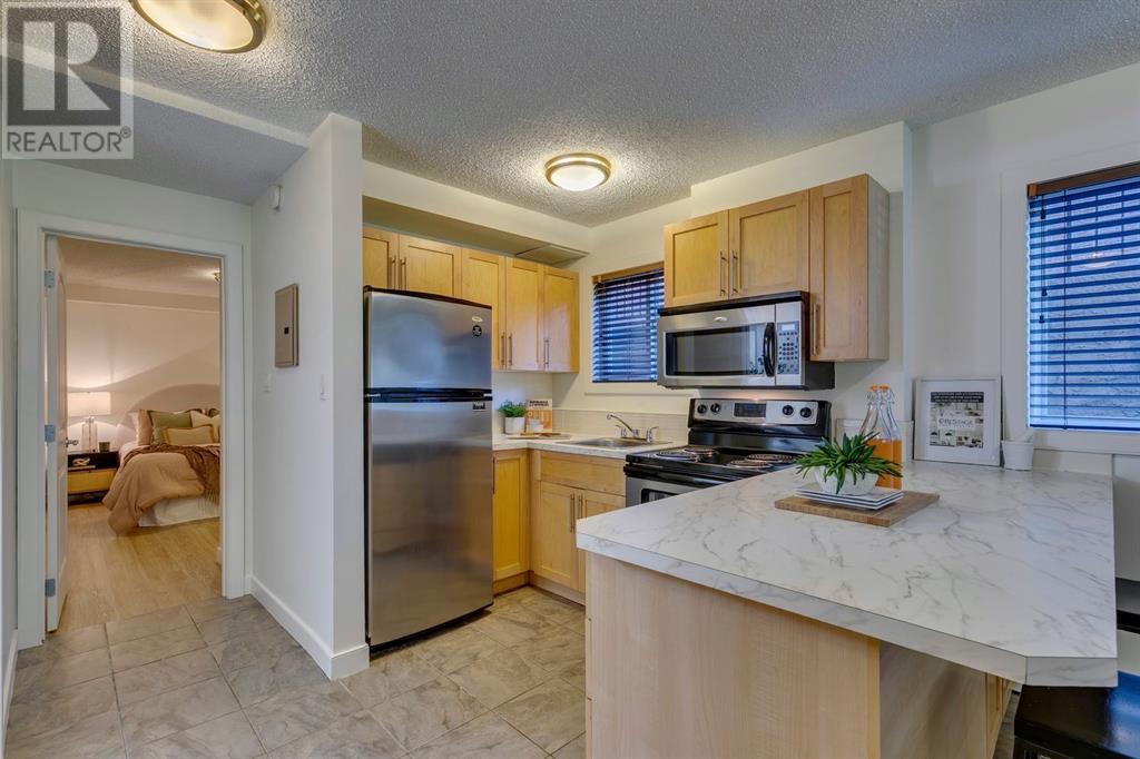 Single Family House for Sale in    Avenue SW Beltline Calgary 