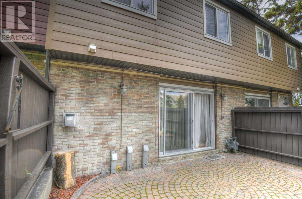 Single Family House for Sale in    Avenue SE Acadia Calgary 