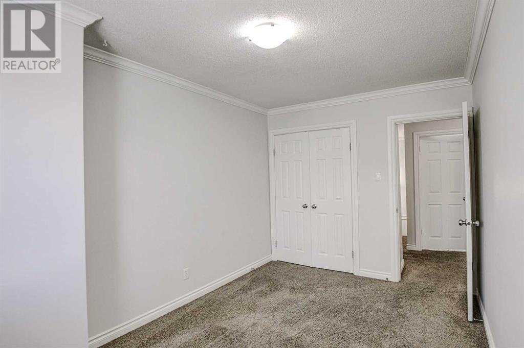Single Family House for Sale in    Avenue SE Acadia Calgary 