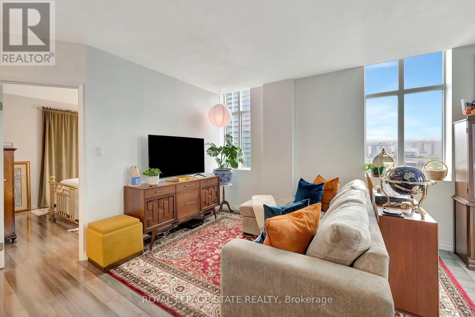Photo 15 of 1205 36 James Street S, Hamilton ON
