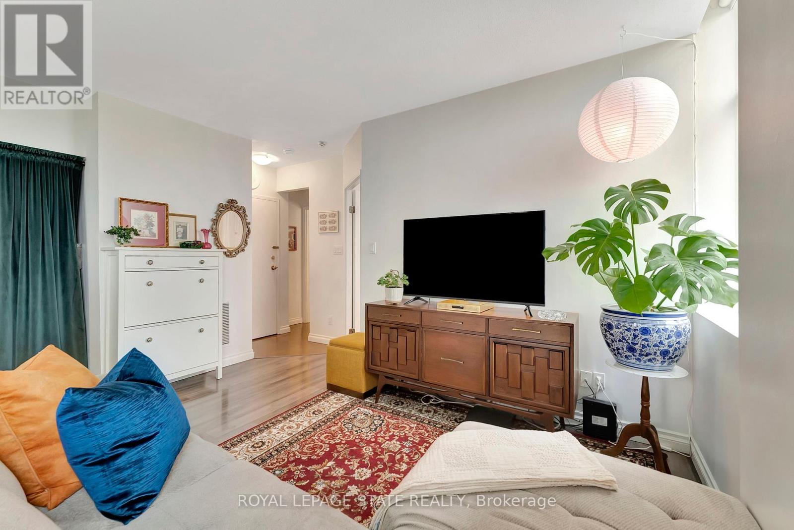 Photo 16 of 1205 36 James Street S, Hamilton ON