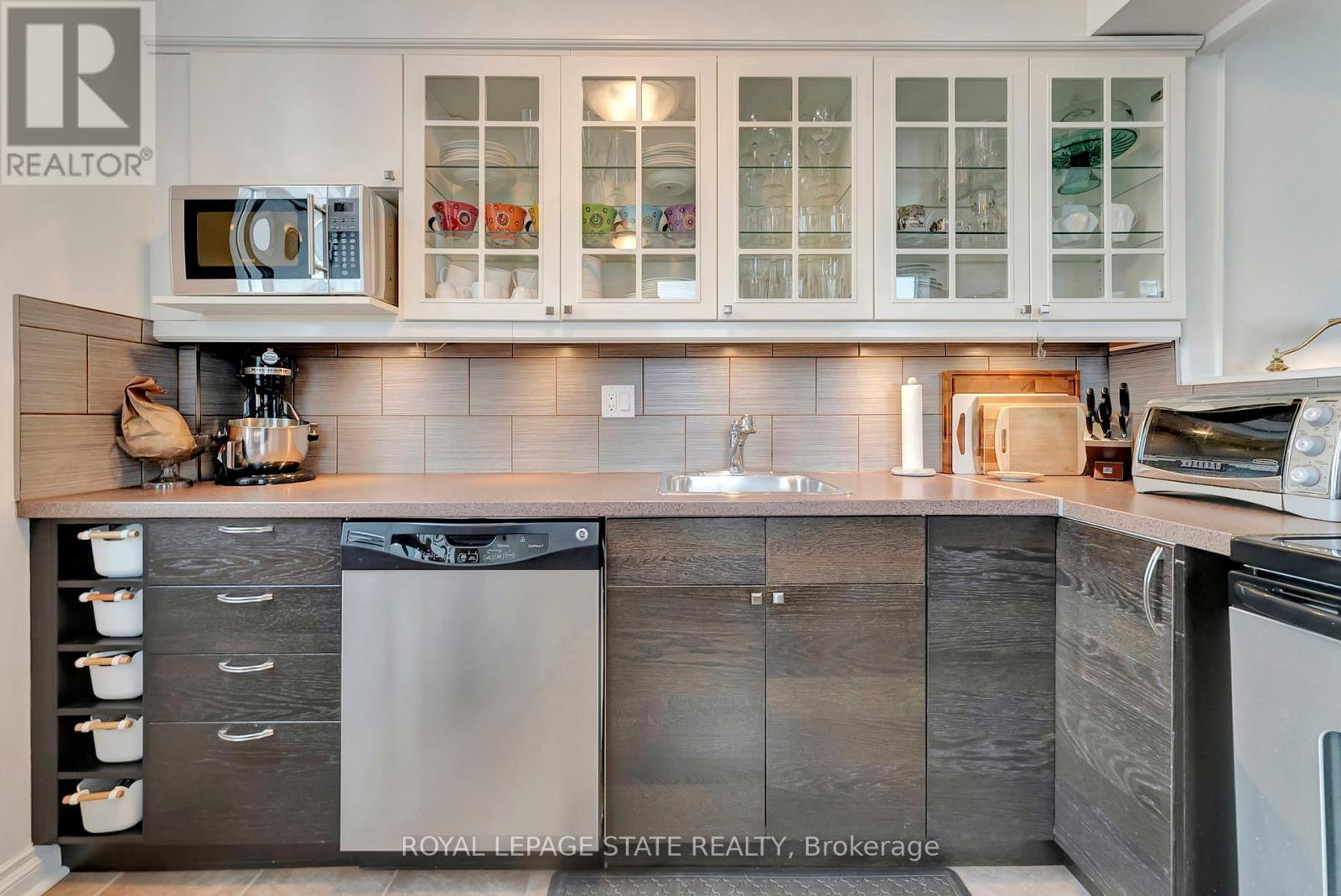 Photo 22 of 1205 36 James Street S, Hamilton ON
