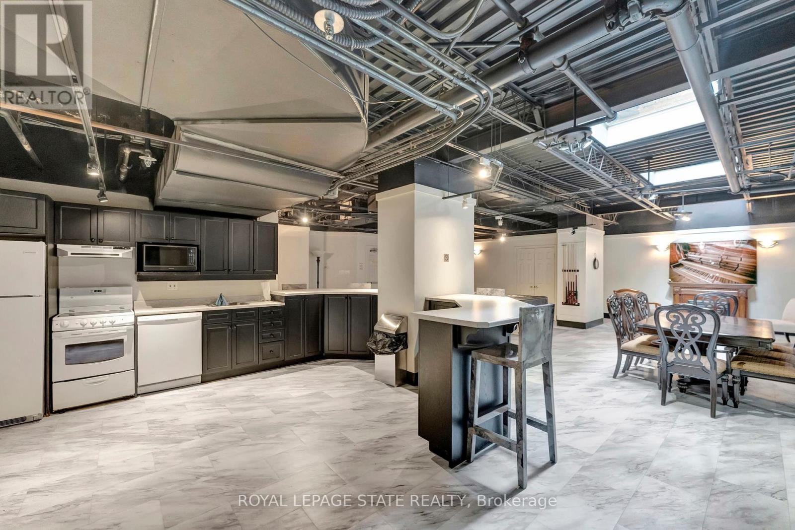 Photo 29 of 1205 36 James Street S, Hamilton ON